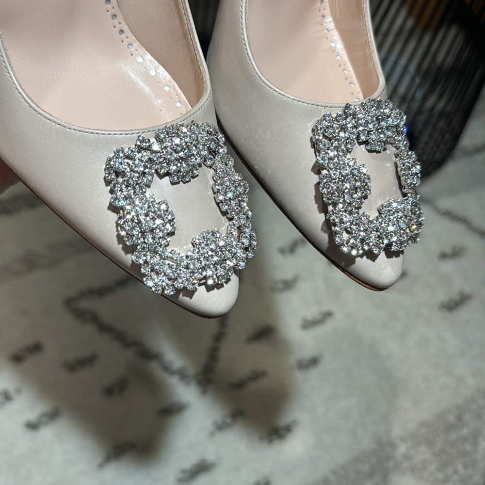Manolo Blahnik Hangisi Crystal Buckle Pump - Picture 7 of 15